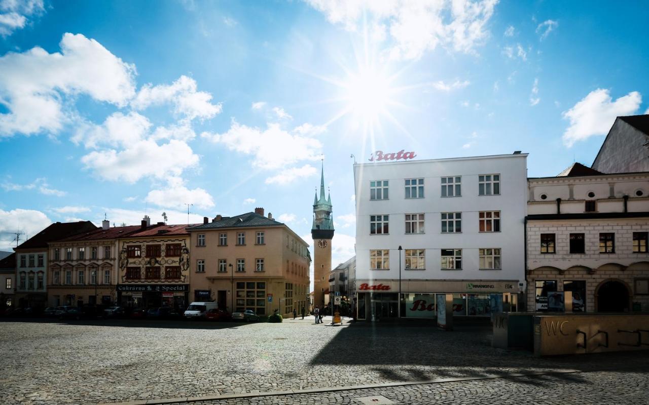 Apartman V Srdci Znojma „Jako Doma“ Znojmo Dış mekan fotoğraf